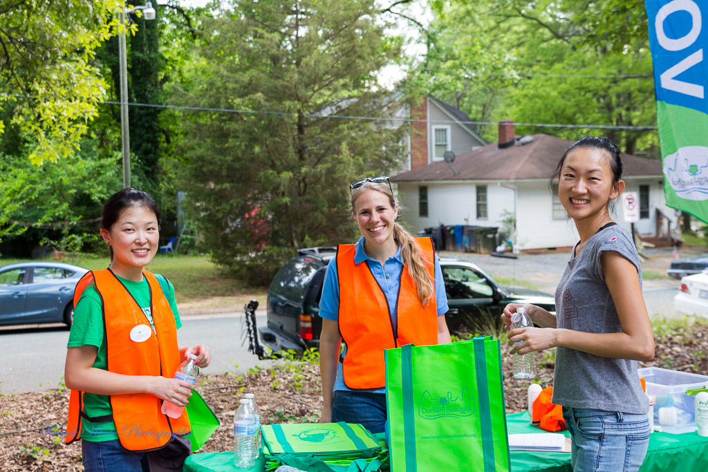 Geer Street Cemetery Cleanup 59 June 06 2015